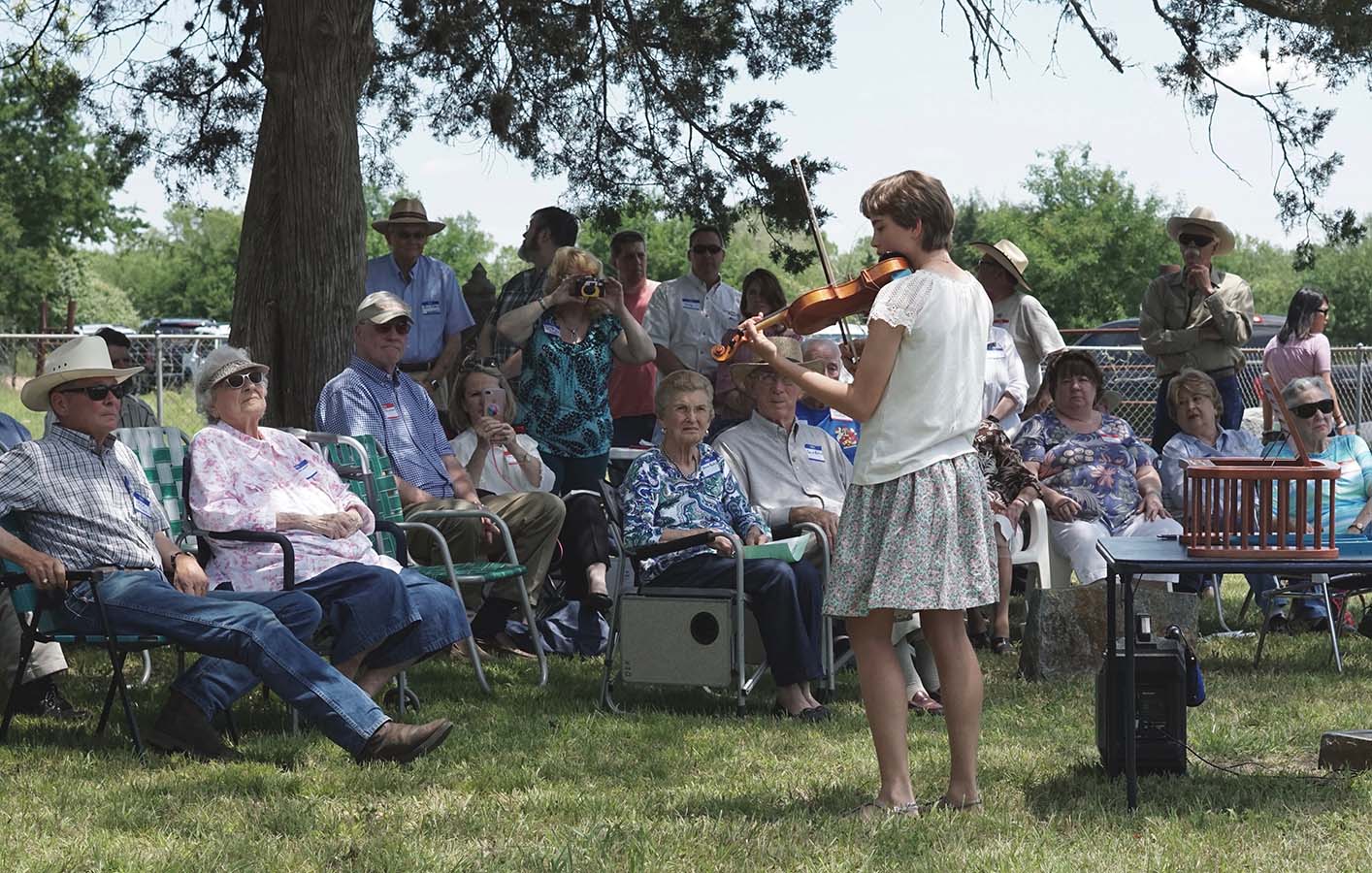 Rachel Pickens playing violin