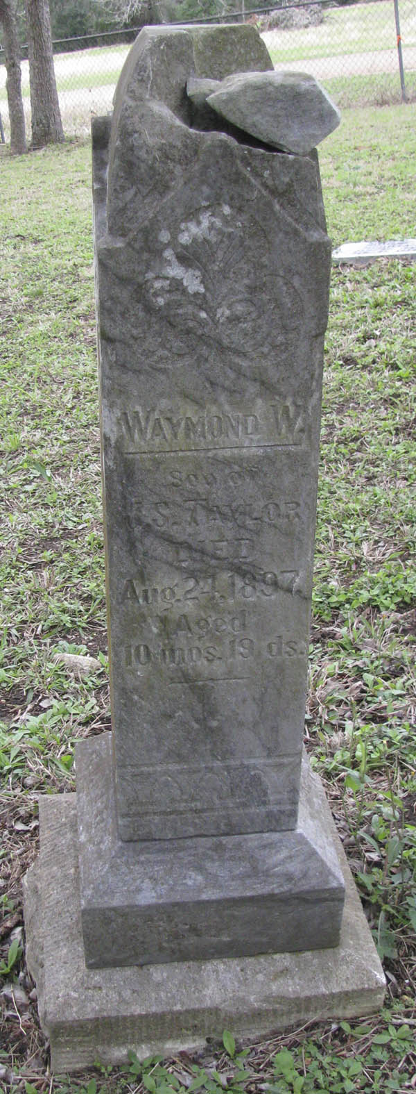 Waymond W. Taylor tombstone